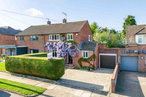 Carnegie Road, Hertfordshire AL3 3 bed semi