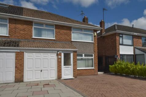 4 bedroom semi-detached house for sale