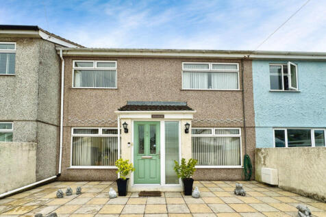 Llainfain, Holyhead, LL65 4 bed terraced house for sale