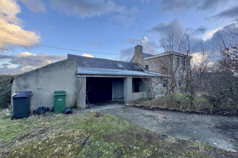 Llanynghenedl, Holyhead, Isle Of... 2 bed semi