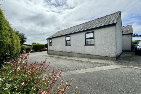 3 bedroom cottage for sale