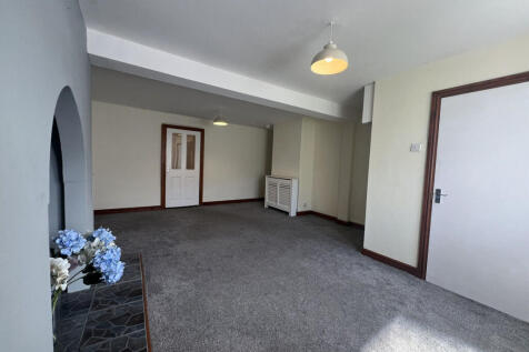 High Street, Malltraeth, Anglesey, LL62 3 bed terraced house for sale
