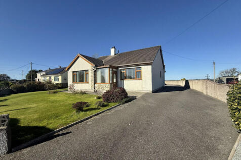 Rhostrehwfa, Llangefni, Anglesey, LL77 3 bed bungalow for sale