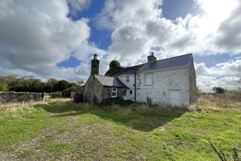 Efail, Brynsiencyn, Anglesey, LL61 2 bed detached house for sale