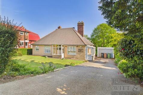 3 bedroom detached bungalow for sale
