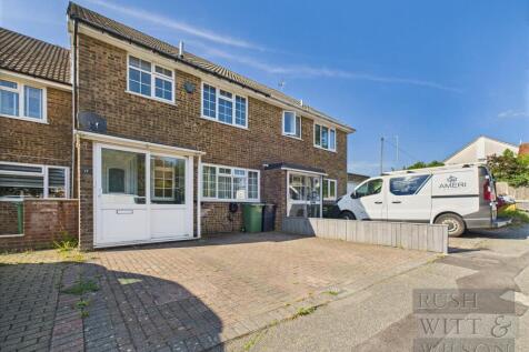 Chailey Close, Hastings 3 bed terraced house for sale