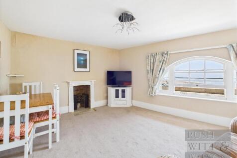 Pelham Crescent, Hastings 1 bed flat for sale