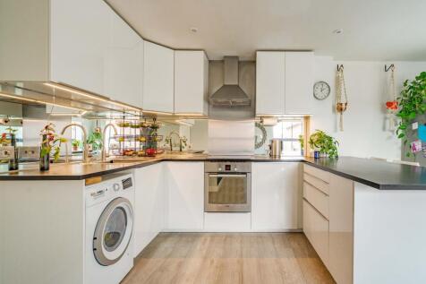 Whitefriars Wharf, Tonbridge, TN9 2 bed apartment for sale