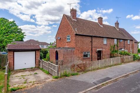 Burns Crescent, Tonbridge, TN9 3 bed house for sale