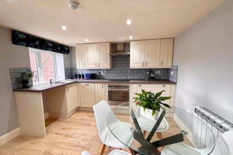 Ferry Road, Rye 3 bed apartment for sale
