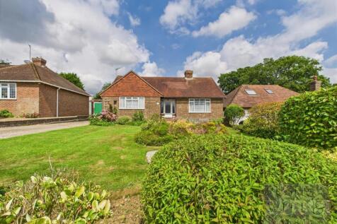 Hampden Close, Battle 3 bed detached bungalow for sale