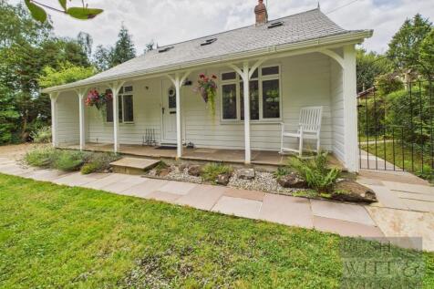 Sandrock Hill, Sedlescombe 3 bed detached house for sale