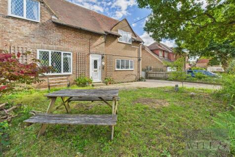 Manchester Road, Ninfield, Battle 4 bed semi