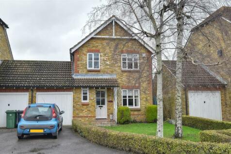 William Judge Close, Tenterden 3 bed detached house for sale