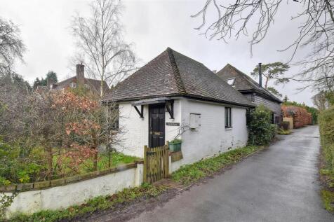 1 bedroom semi-detached bungalow for sale