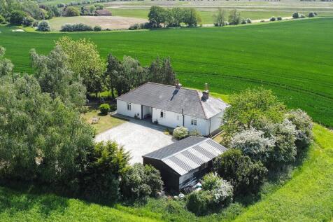Moor Lane, Woodchurch 3 bed detached bungalow for sale