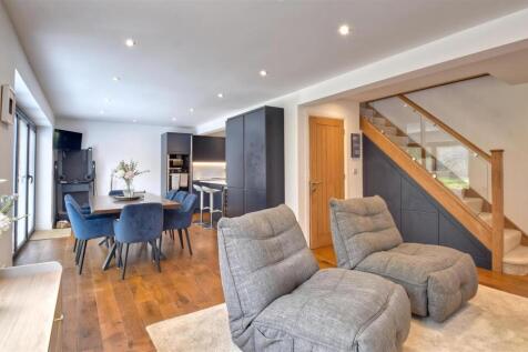 Henley Fields, St. Michaels, Tenterden 4 bed detached house for sale