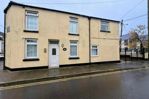 Nith Street, Aberdare CF44 5 bed end of terrace house for sale