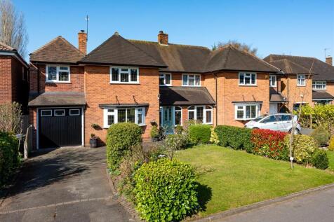 3 bedroom semi-detached house for sale