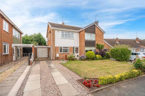 2 bedroom semi-detached house for sale