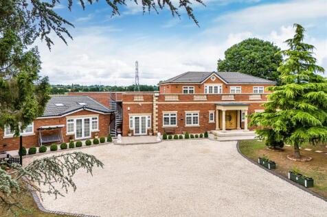 The Cottage, Bennetts Lane... 6 bed detached house for sale