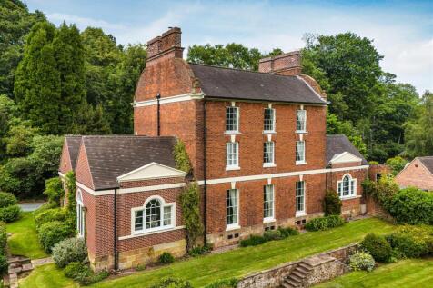 The Dower House, Hollybush Lane... 10 bed country house for sale