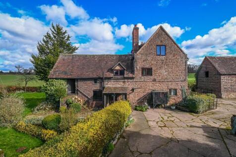 Moor House Farm, Alveley 4 bed detached house for sale