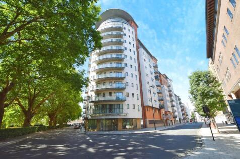 Oceana Boulevard, Southampton, Hampshire 2 bed apartment for sale