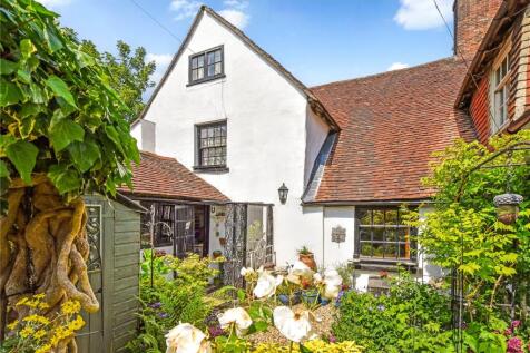 Dragon Street, Petersfield, Hampshire 3 bed end of terrace house for sale