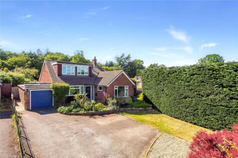 Pulens Lane, Petersfield, Hampshire 5 bed detached house for sale