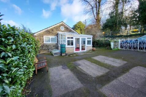 Axminster Road, Musbury, Axminster 3 bed detached bungalow for sale