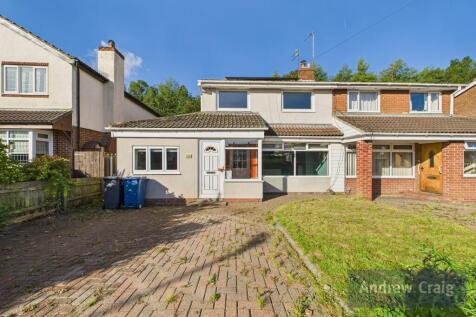 3 bedroom semi-detached house for sale
