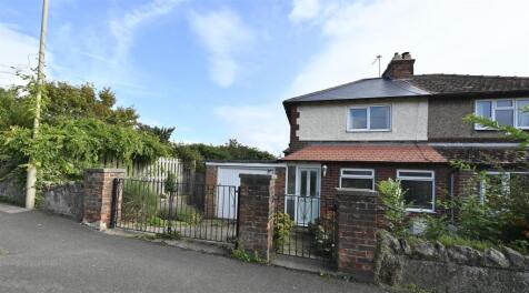 2 bedroom semi-detached house for sale