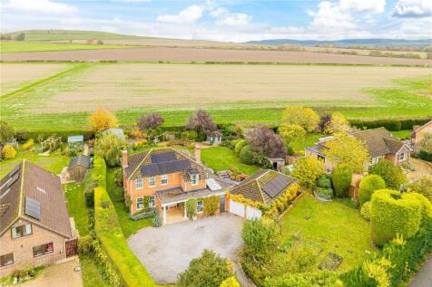 Stert, Devizes, Wiltshire, SN10 4 bed detached house for sale