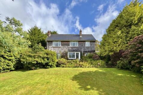 Harcourt, Feock 4 bed detached house for sale