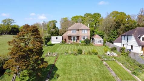 Rye Road, Newenden 3 bed detached house for sale