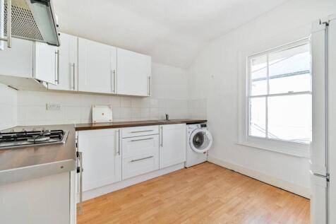 Church Road, Kingston, Kingston upon... 2 bed flat for sale