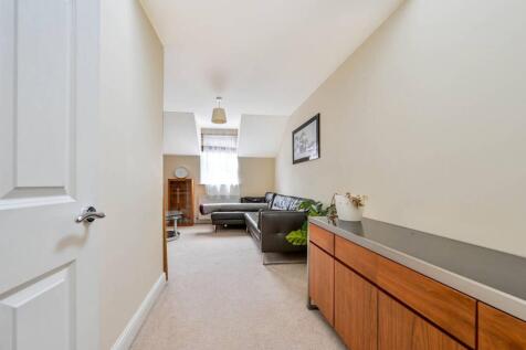 Old London Road, Kingston, Kingston... 2 bed flat for sale