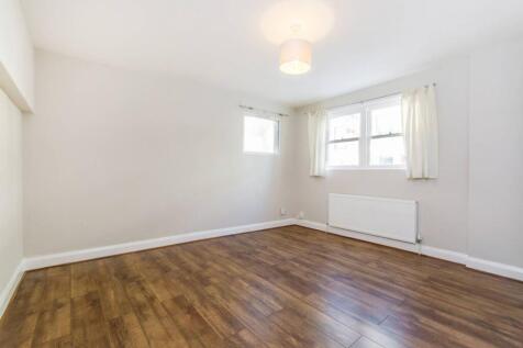 Crystal Palace Road, East Dulwich... 2 bed house for sale
