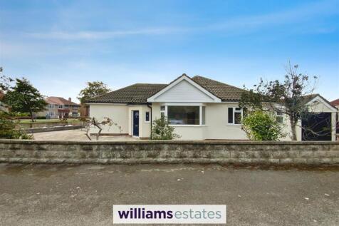4 bedroom detached bungalow for sale