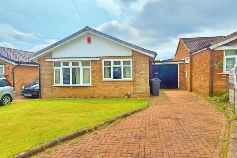 Walcot Close, Four Oaks, Sutton... 2 bed detached bungalow for sale