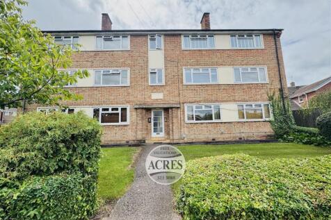 Hill Hook House, Clarence Road, Four... 2 bed flat for sale