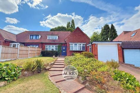 Harcourt Drive, Four Oaks, Sutton... 3 bed semi