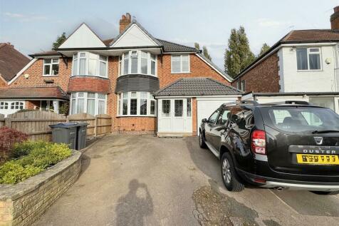 3 bedroom semi-detached house for sale