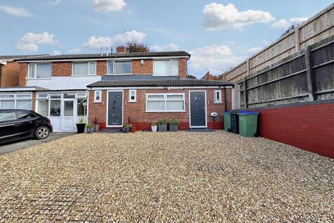 Jill Avenue, Great Barr, Birmingham 3 bed semi