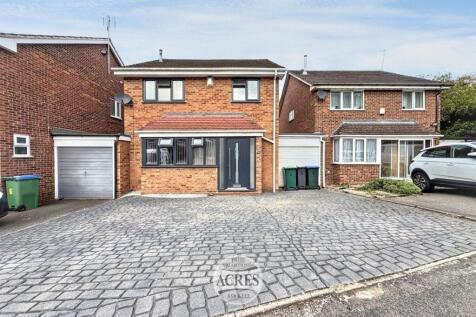 Little Croft, Great Barr, Birmingham 4 bed link detached house for sale
