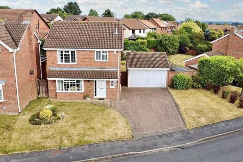 Hidcote Avenue, Walmley, Sutton... 3 bed detached house for sale