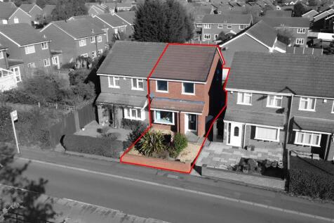 Walmley Ash Road, Walmley, Sutton... 3 bed semi