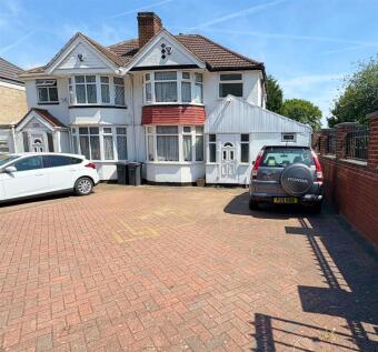 4 bedroom semi-detached house for sale