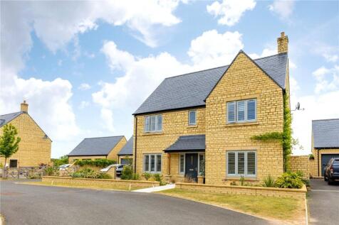 Heavens Rise, Ashton Keynes, Swindon... 4 bed detached house for sale